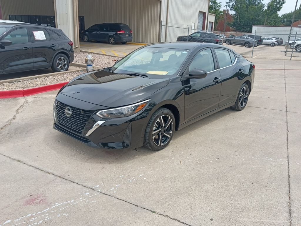 2025 Nissan Sentra's photo