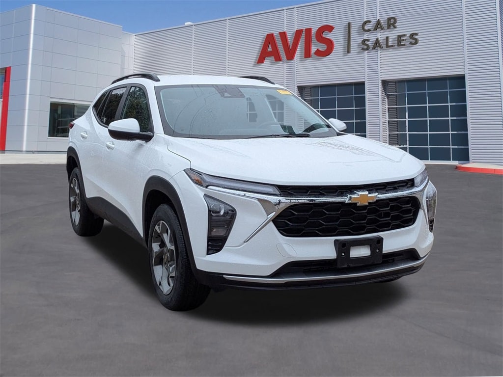 Thumbnail: 2025 Chevrolet Trax - 9