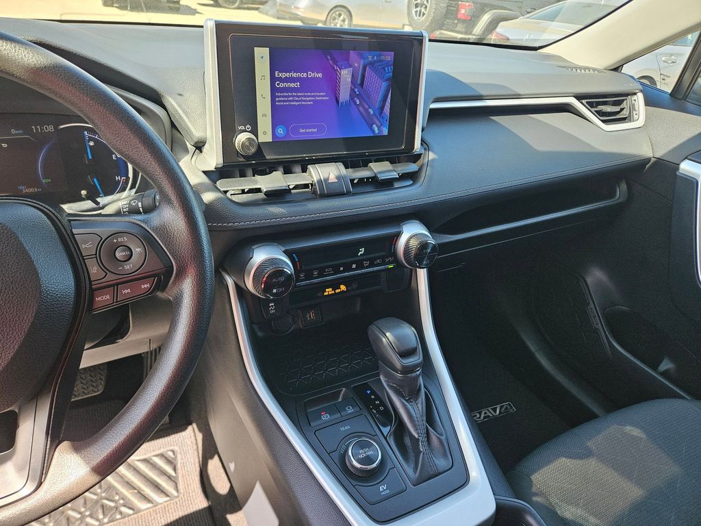 Thumbnail: 2025 Toyota RAV4 - 20