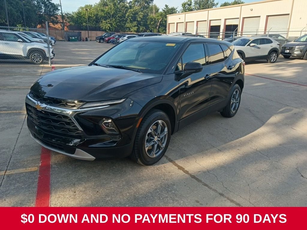 Thumbnail: 2025 Chevrolet Blazer - 1