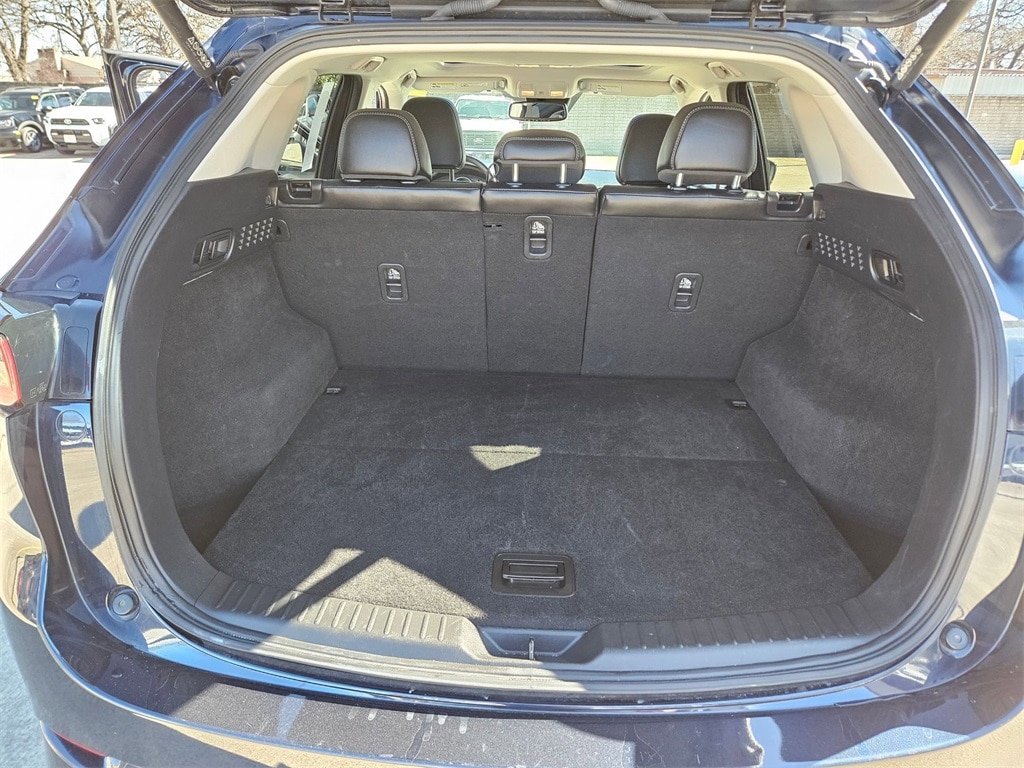 Thumbnail: 2025 Mazda CX-5 - 25