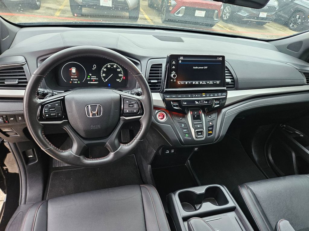 Thumbnail: 2025 Honda Odyssey - 16