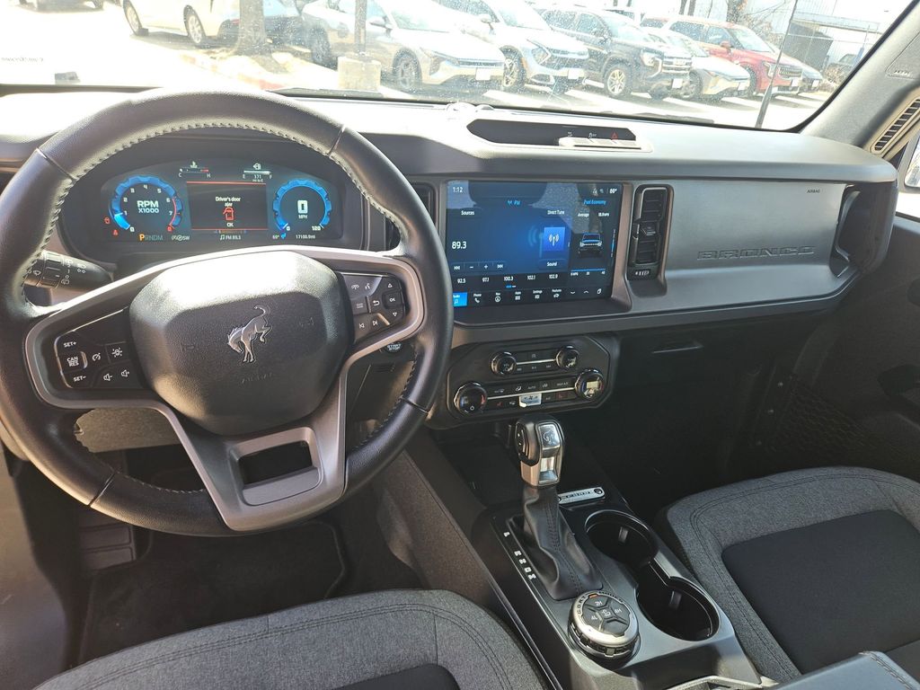 Thumbnail: 2025 Ford Bronco - 15