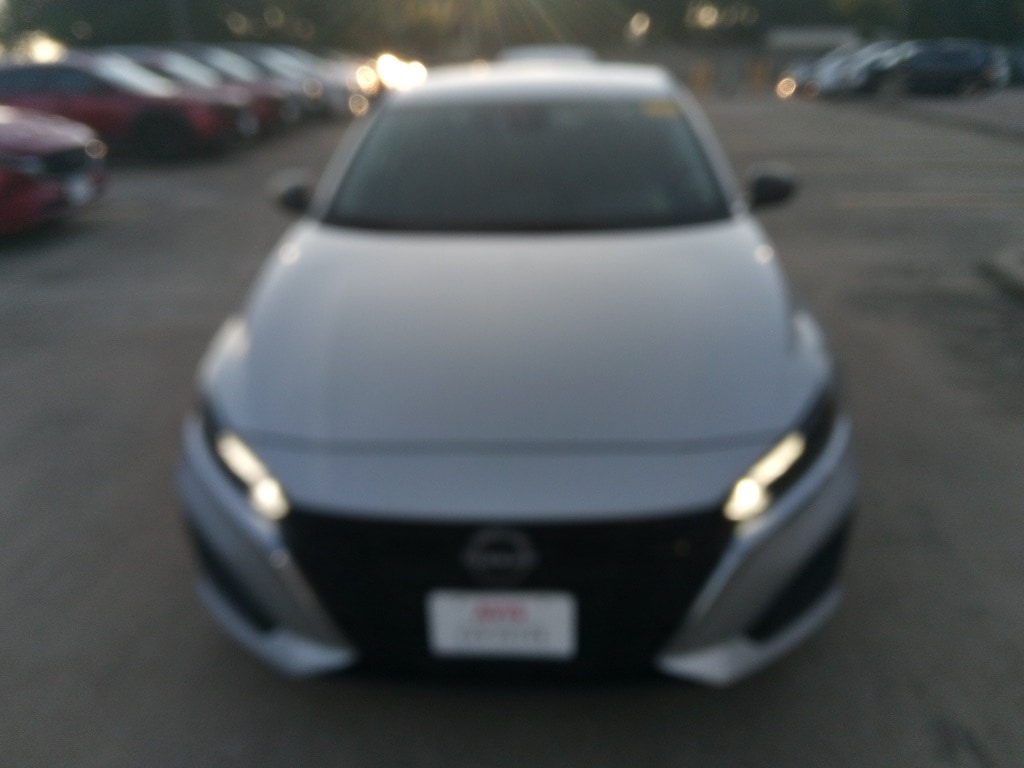 Thumbnail: 2024 Nissan Altima - 2