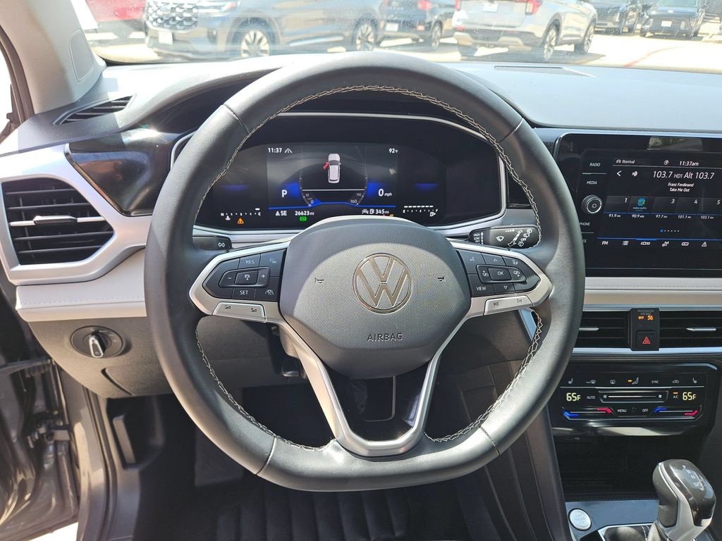 Thumbnail: 2025 Volkswagen Taos - 18