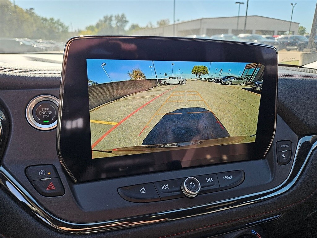 Thumbnail: 2025 Chevrolet Blazer - 21