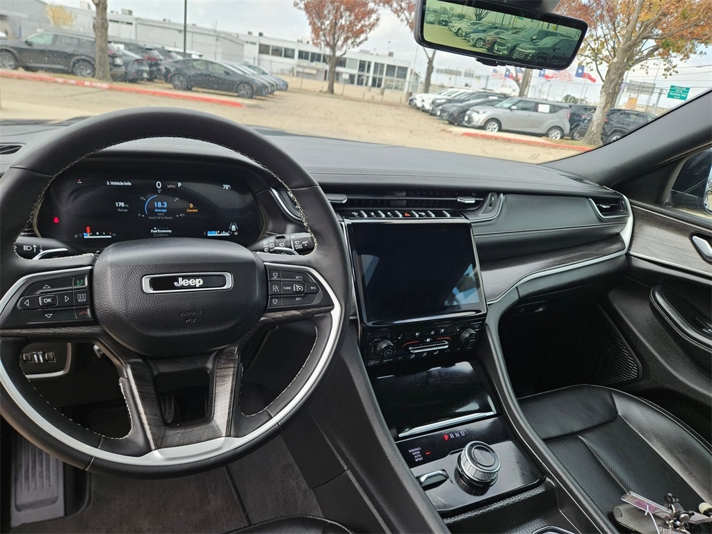 Thumbnail: 2024 Jeep Grand Cherokee L - 15