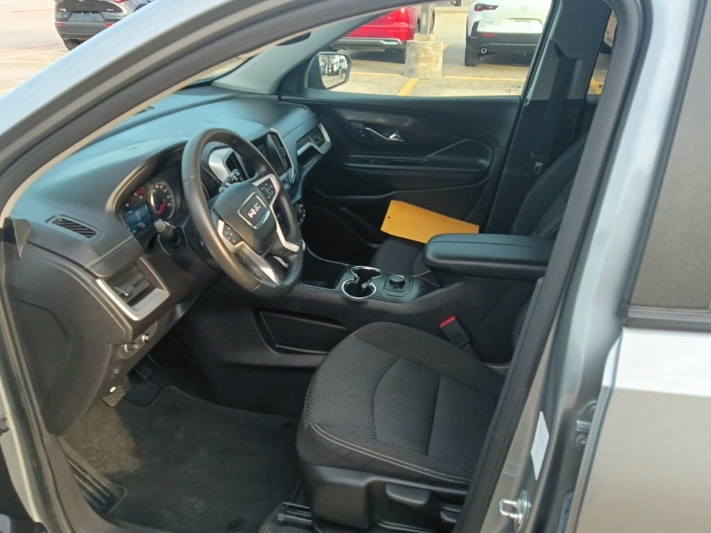 Thumbnail: 2024 GMC Terrain - 9