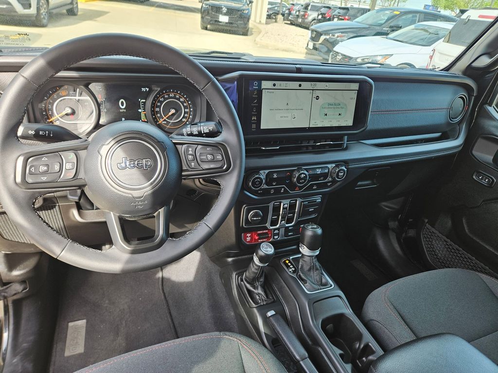 Thumbnail: 2025 Jeep Wrangler - 16
