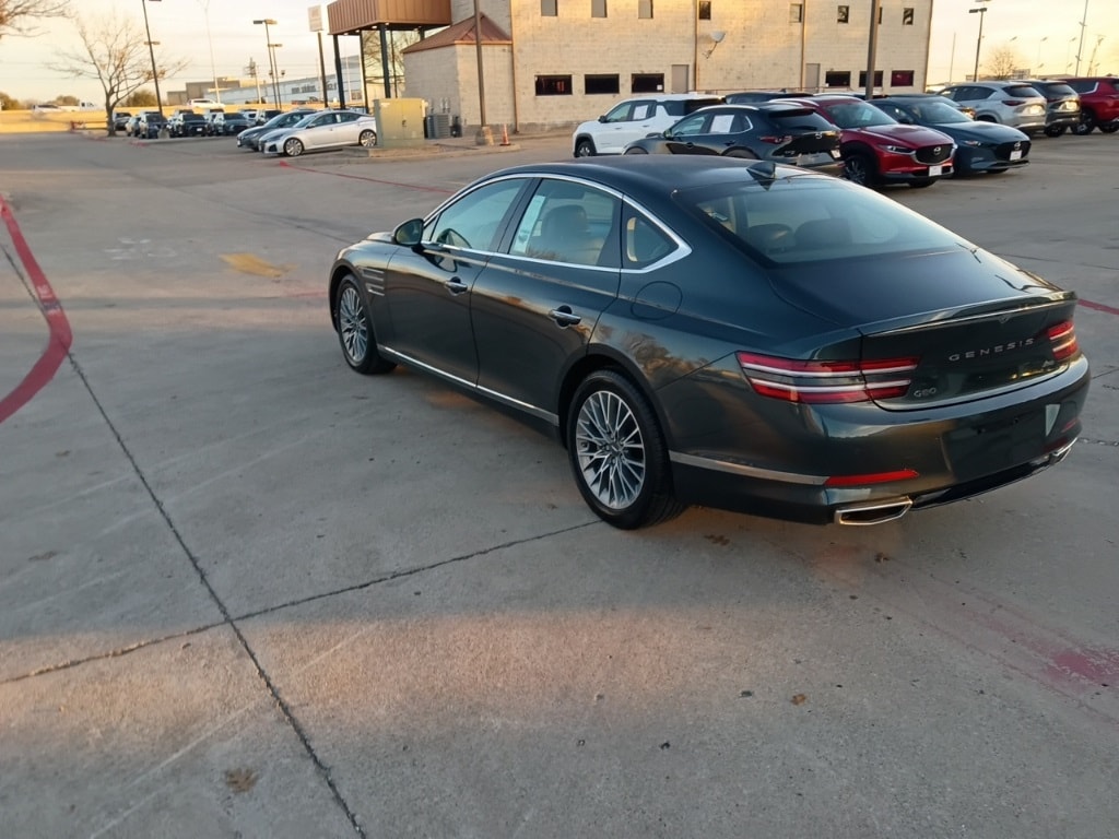 Thumbnail: 2023 Genesis G80 - 12