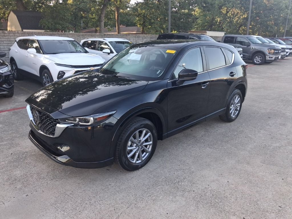 2025 Mazda CX-5's photo