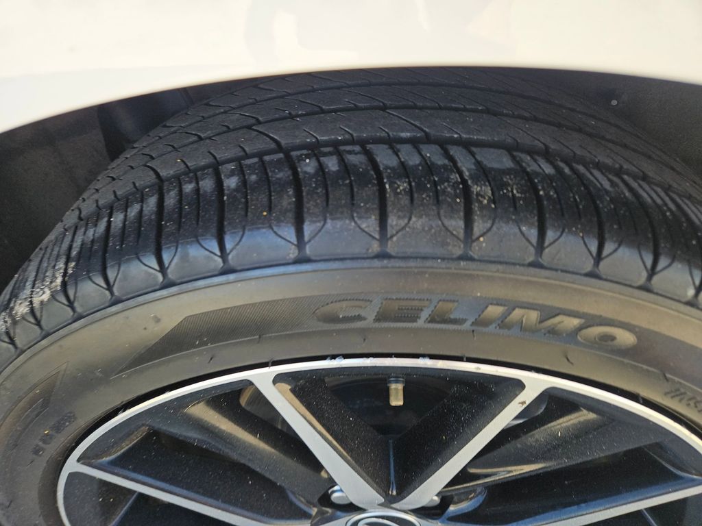 Thumbnail: 2024 Toyota Camry - 26