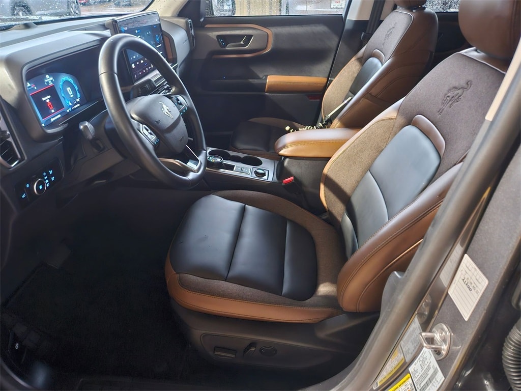 2025 Ford Bronco Sport Outer Banks photo 4