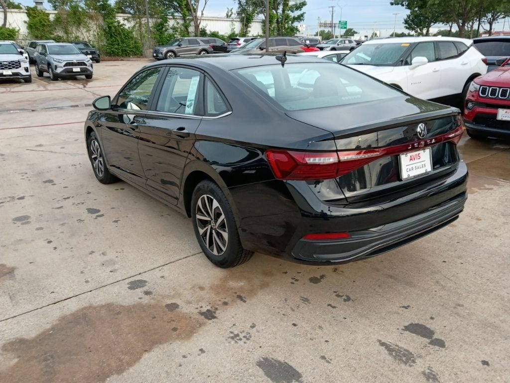 Thumbnail: 2025 Volkswagen Jetta - 8