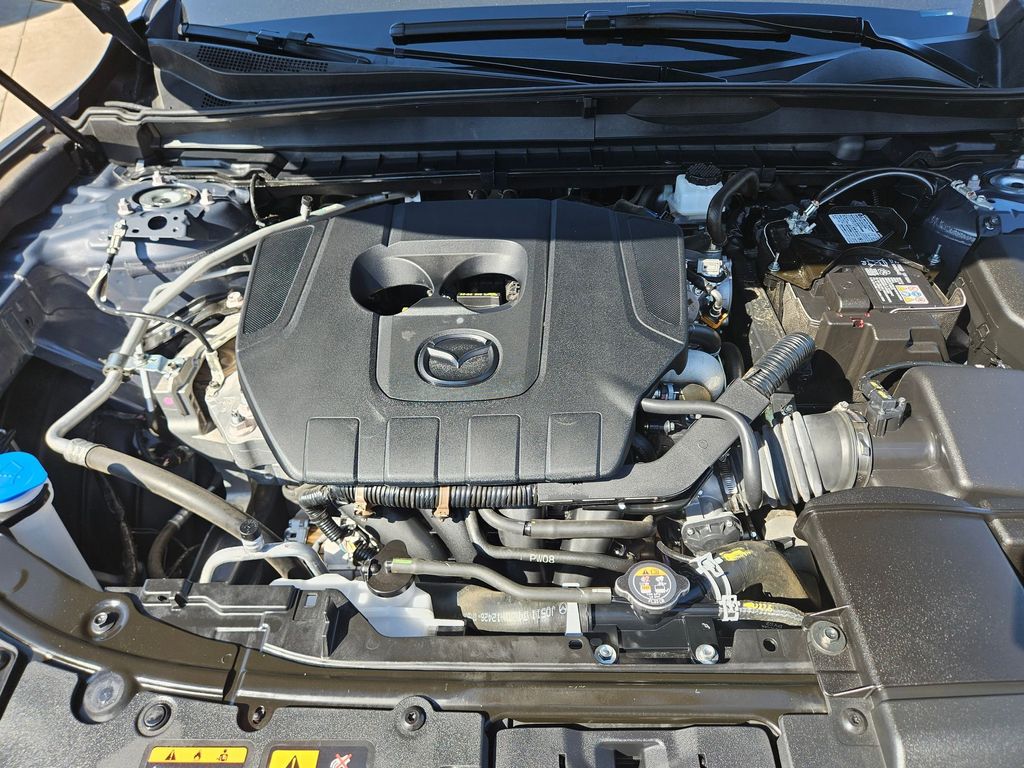 Thumbnail: 2025 Mazda CX-50 - 24