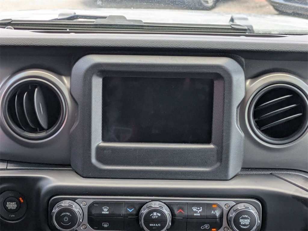 Thumbnail: 2023 Jeep Gladiator - 18