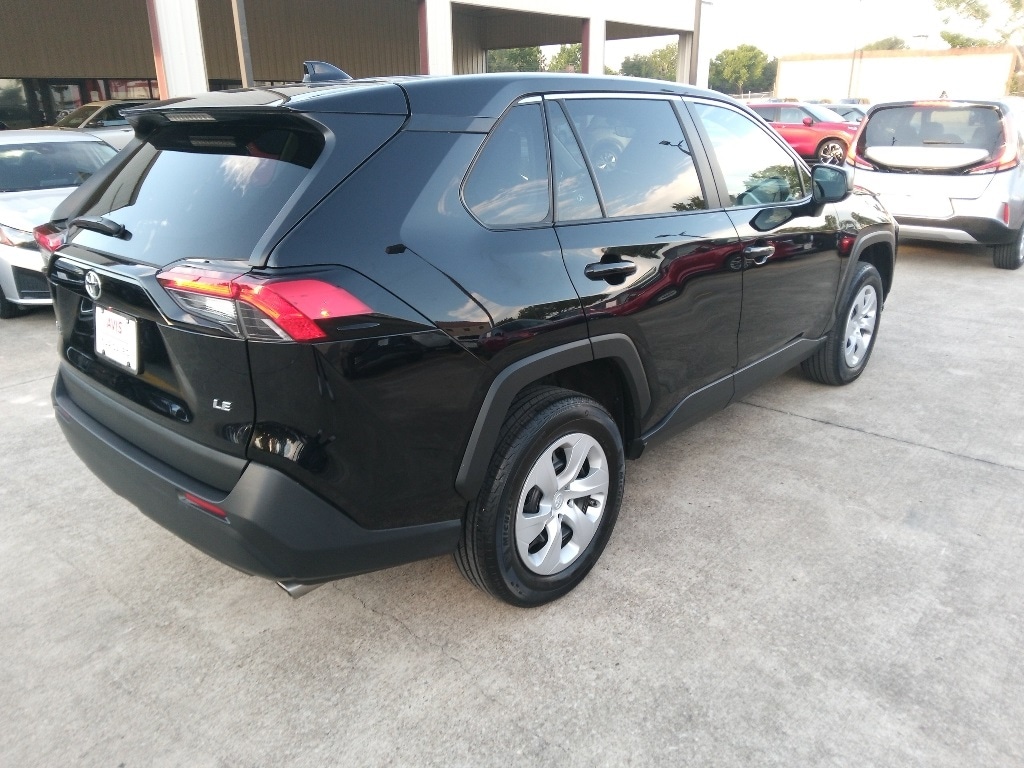 Thumbnail: 2025 Toyota RAV4 - 5