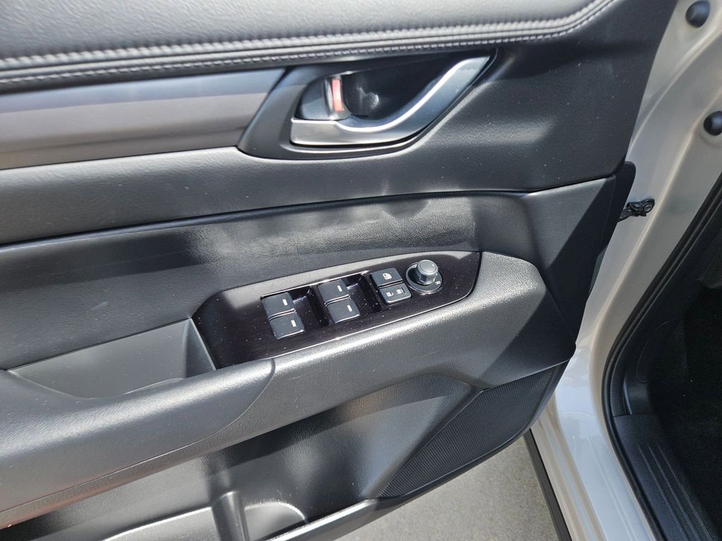 Thumbnail: 2025 Mazda CX-5 - 15