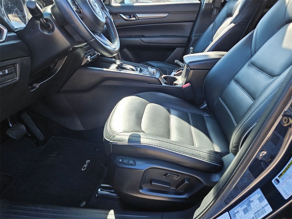 Thumbnail: 2025 Mazda CX-5 - 11