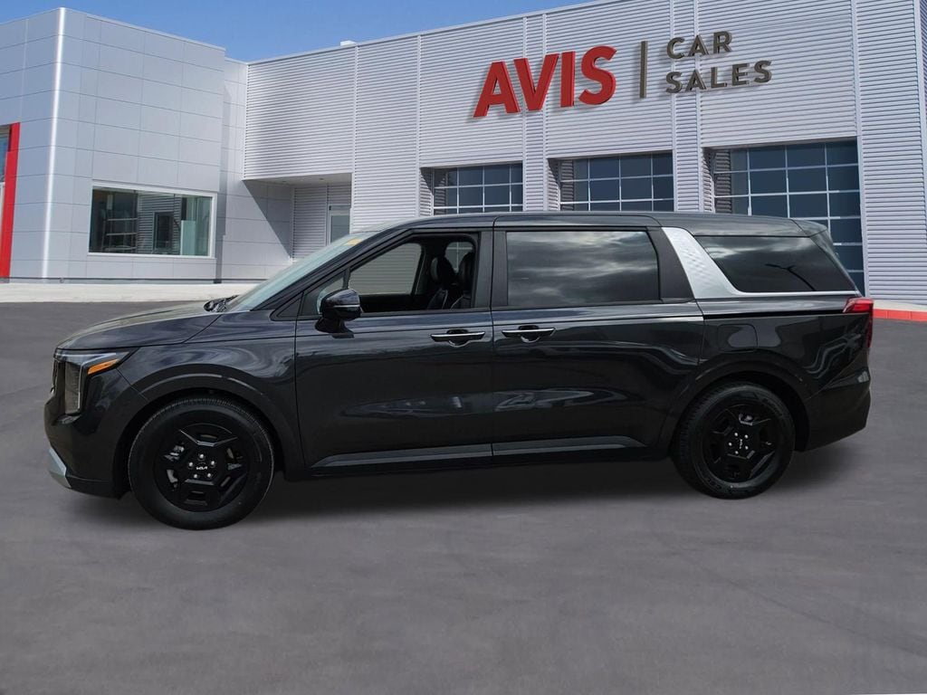 Thumbnail: 2025 Kia Carnival - 2