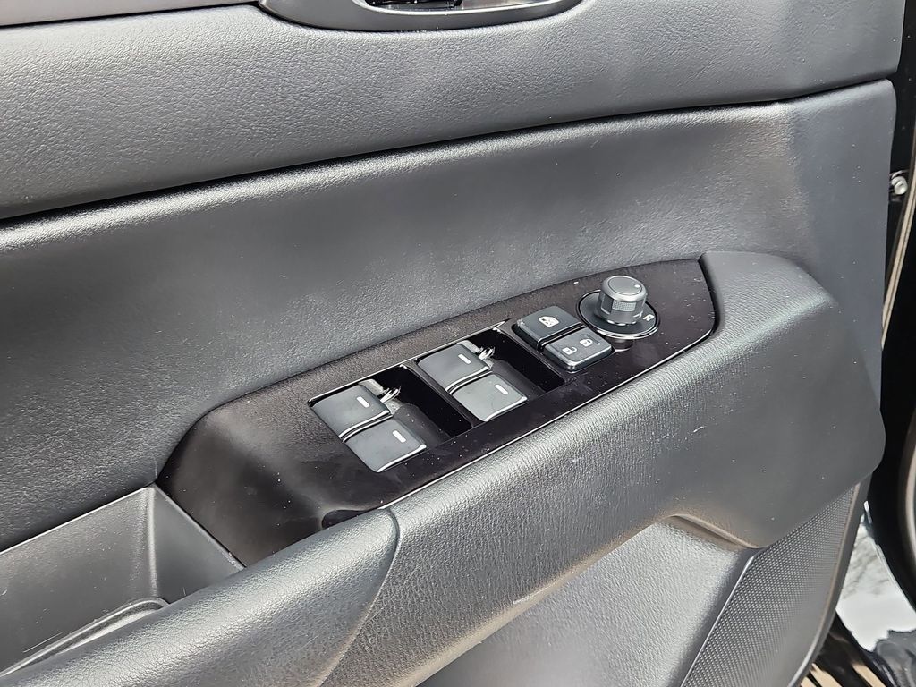 Thumbnail: 2025 Mazda CX-5 - 13