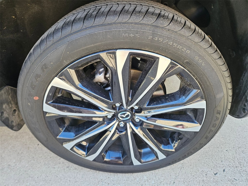 Thumbnail: 2025 Mazda CX-50 - 26