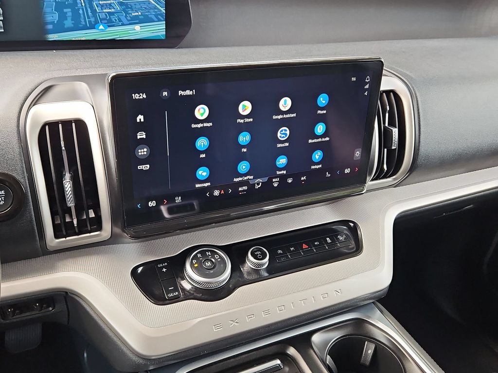 Thumbnail: 2025 Ford Expedition - 17
