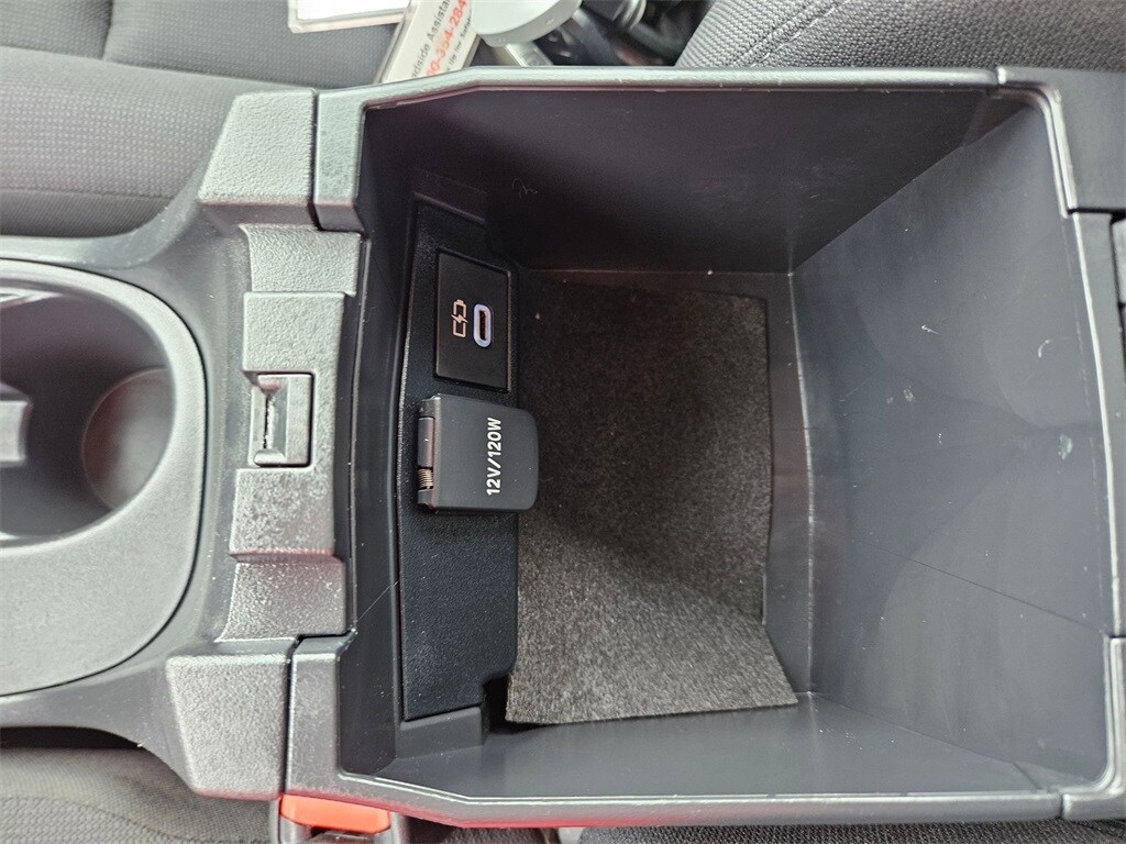 Thumbnail: 2024 Toyota Corolla - 26