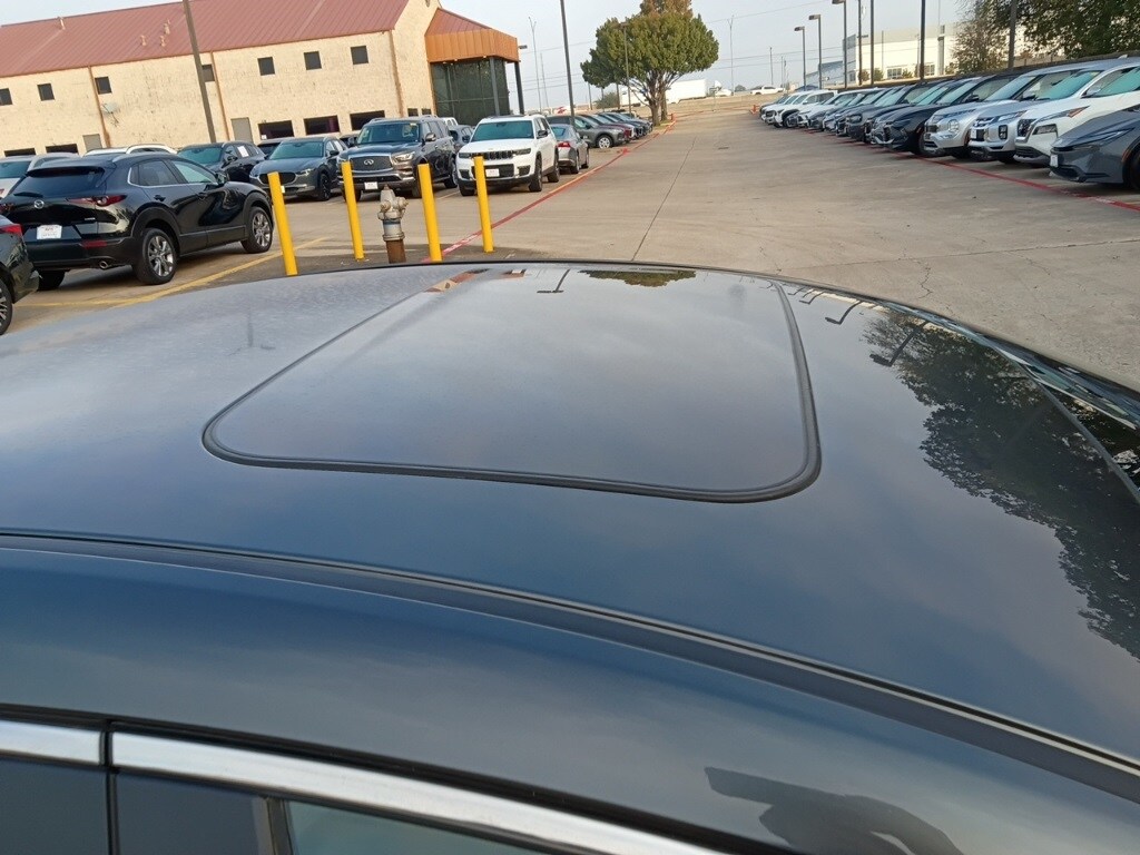 Thumbnail: 2025 Mazda Mazda3 - 8