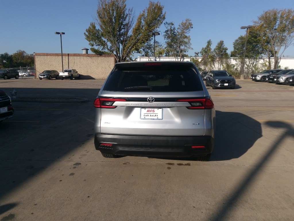 Thumbnail: 2025 Toyota Grand Highlander - 10