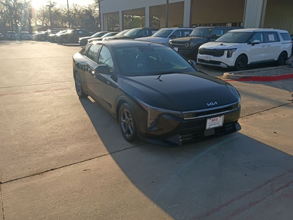 Thumbnail: 2025 Kia K4 - 3