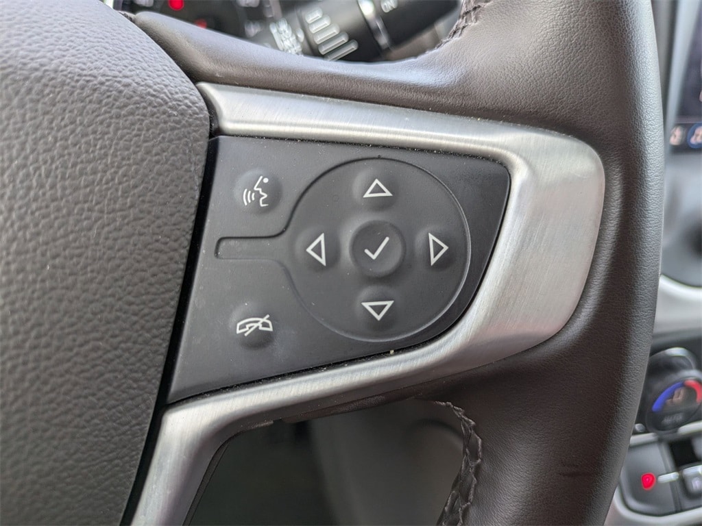 2023 GMC Acadia SLT 21
