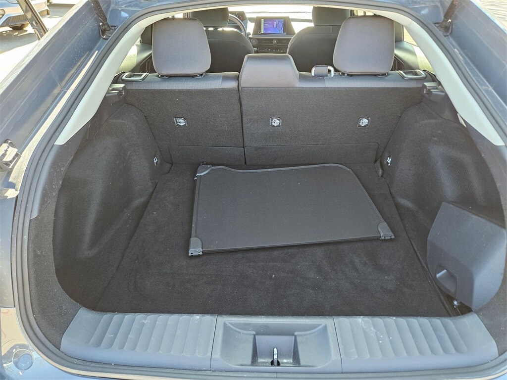 Thumbnail: 2025 Toyota Prius - 24