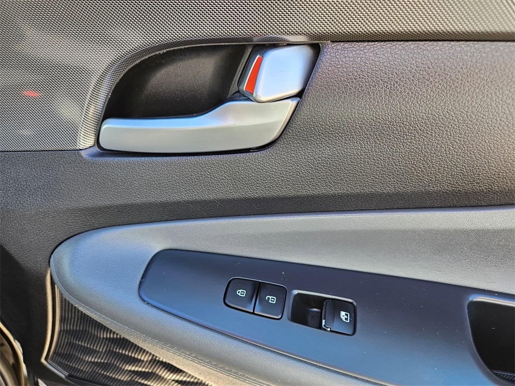 Thumbnail: 2023 Hyundai Santa Fe - 30