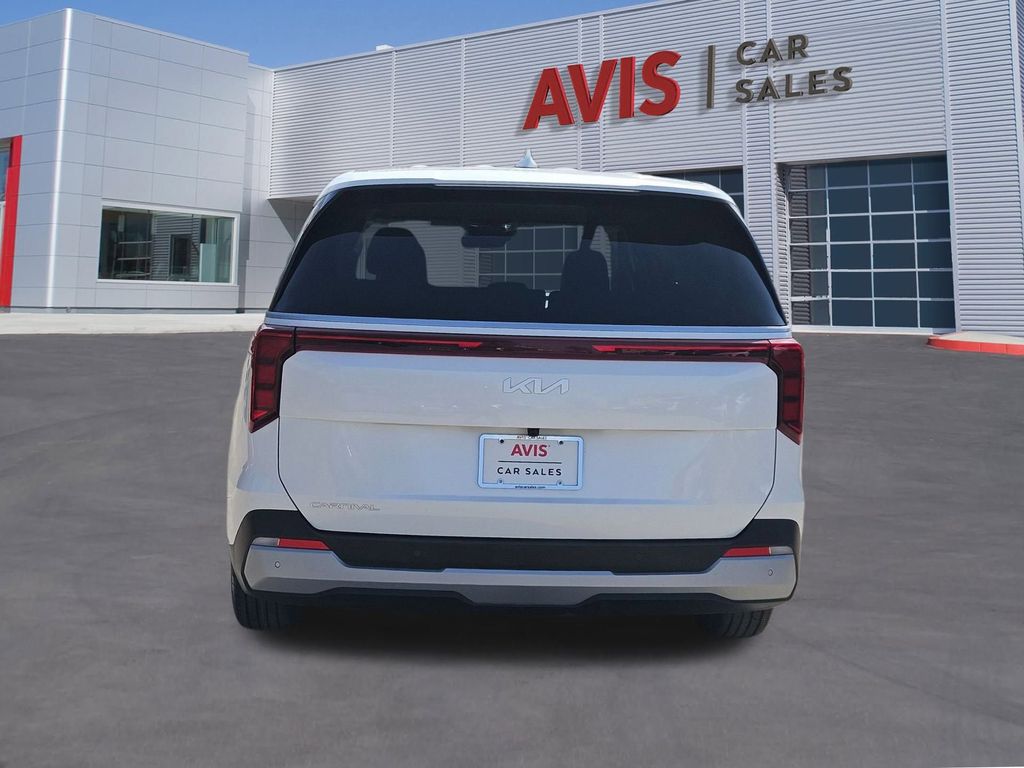 Thumbnail: 2025 Kia Carnival - 5