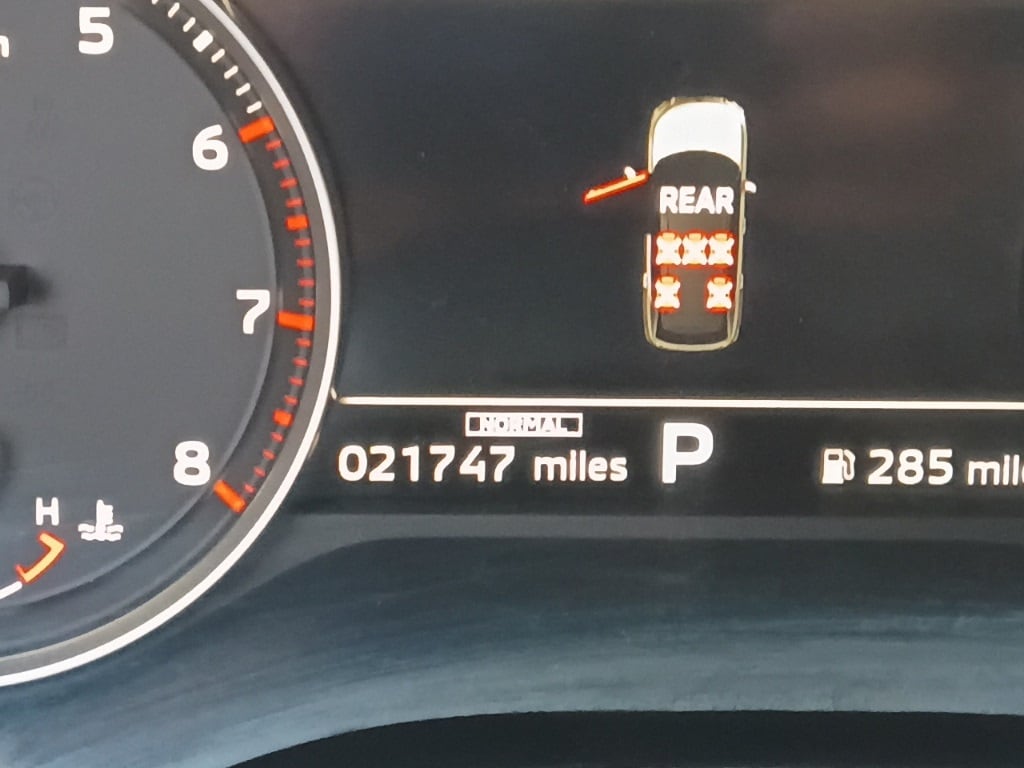 Thumbnail: 2025 Mitsubishi Outlander - 2