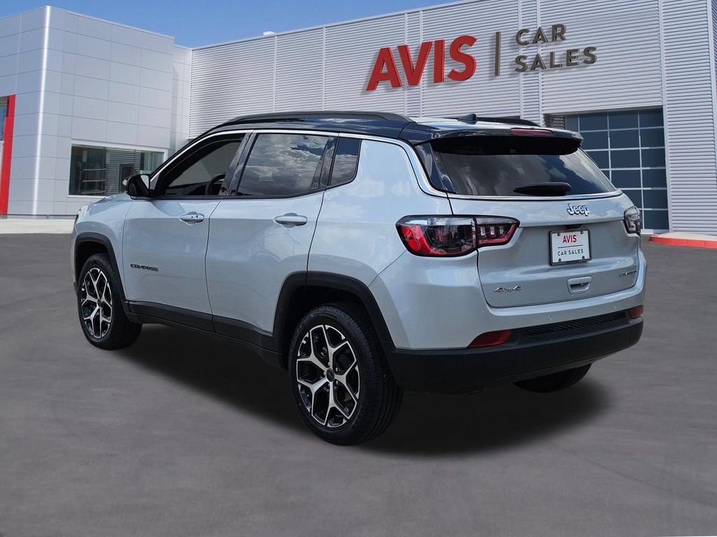 Thumbnail: 2025 Jeep Compass - 3