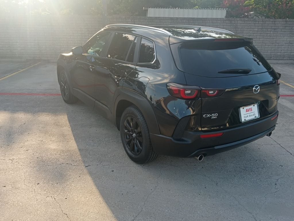Thumbnail: 2025 Mazda CX-50 - 8