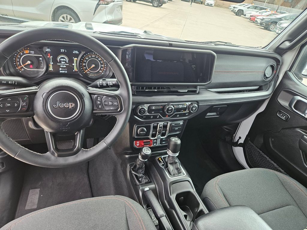 Thumbnail: 2025 Jeep Wrangler - 14