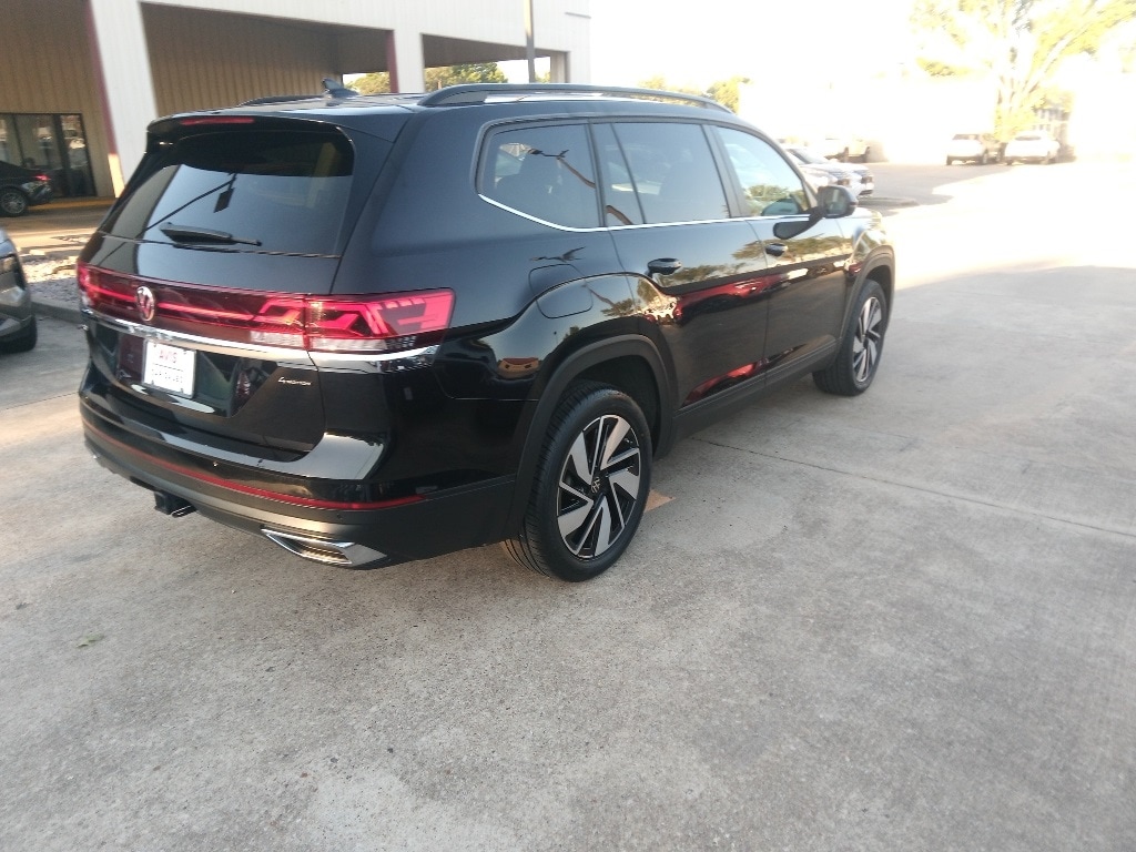 Thumbnail: 2025 Volkswagen Atlas - 9