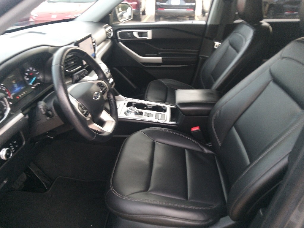 Thumbnail: 2023 Ford Explorer - 10