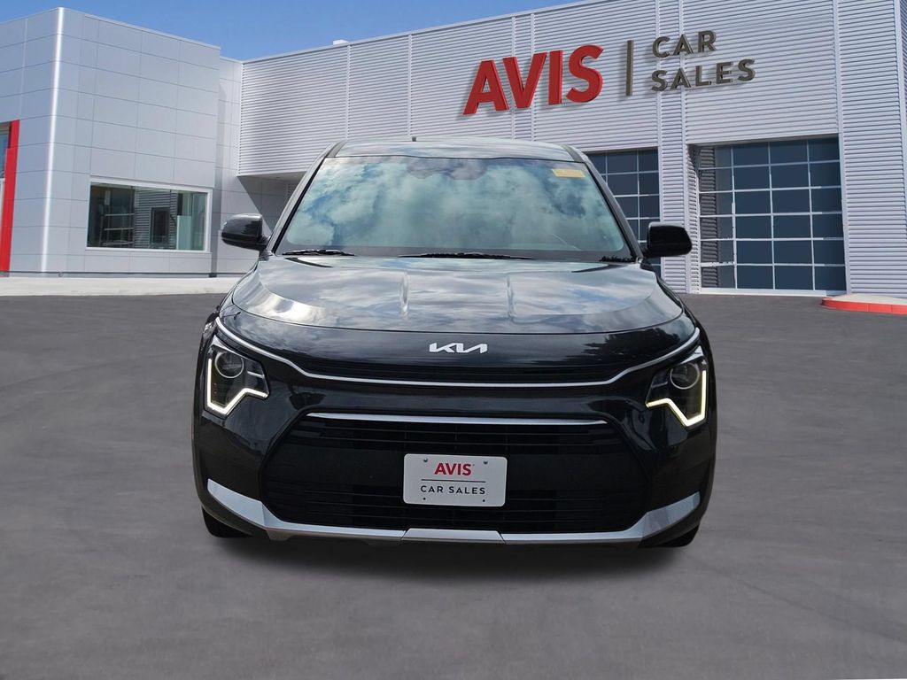 Thumbnail: 2025 Kia Niro - 10