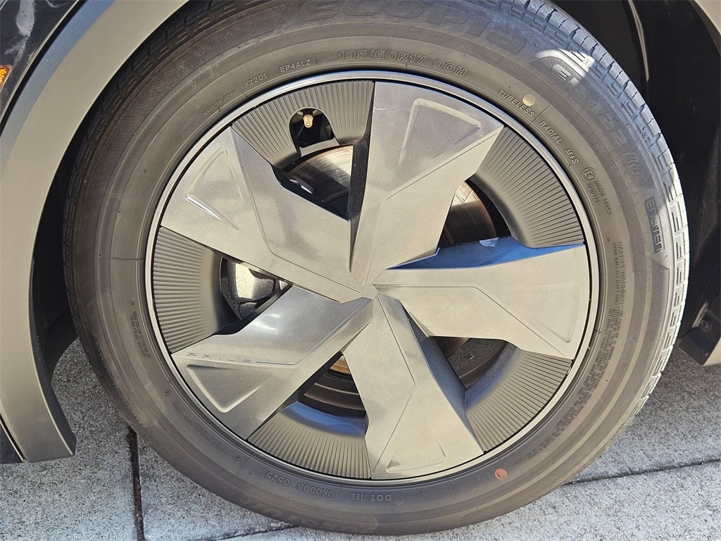 Thumbnail: 2025 Toyota Prius - 26