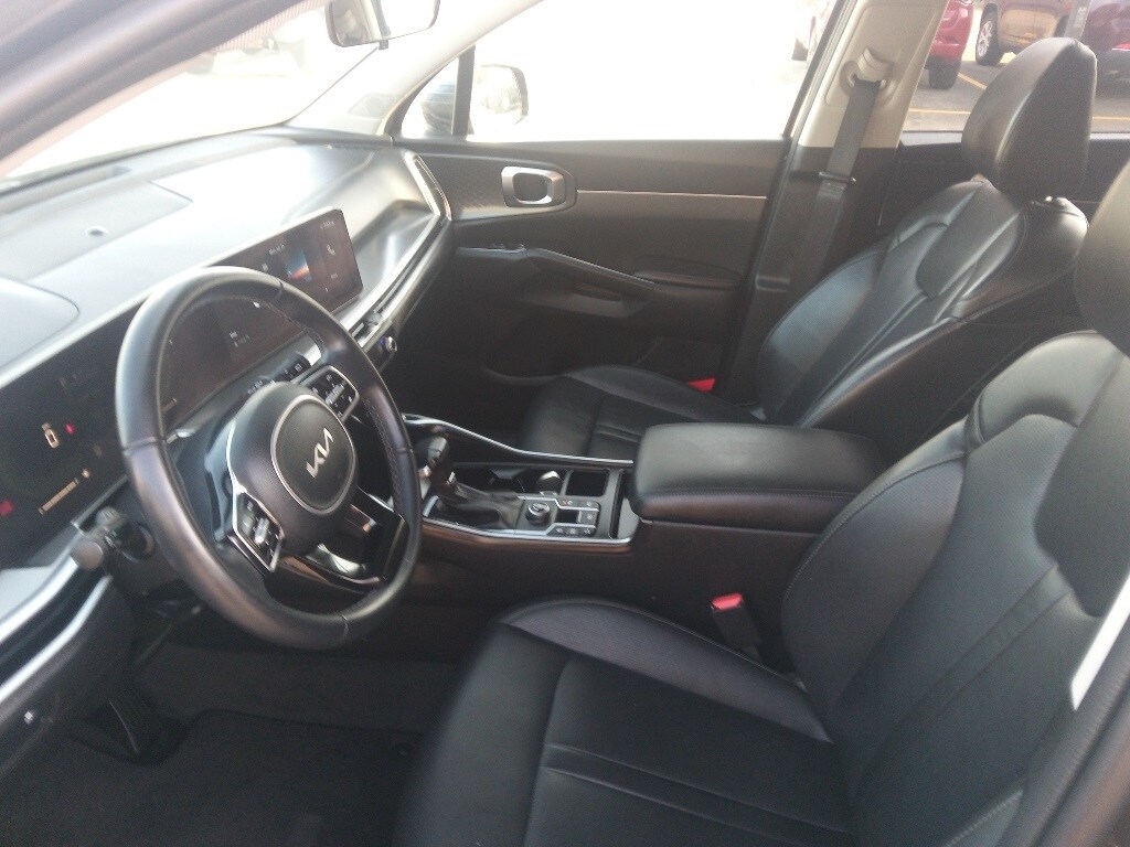 Thumbnail: 2024 Kia Sorento - 10