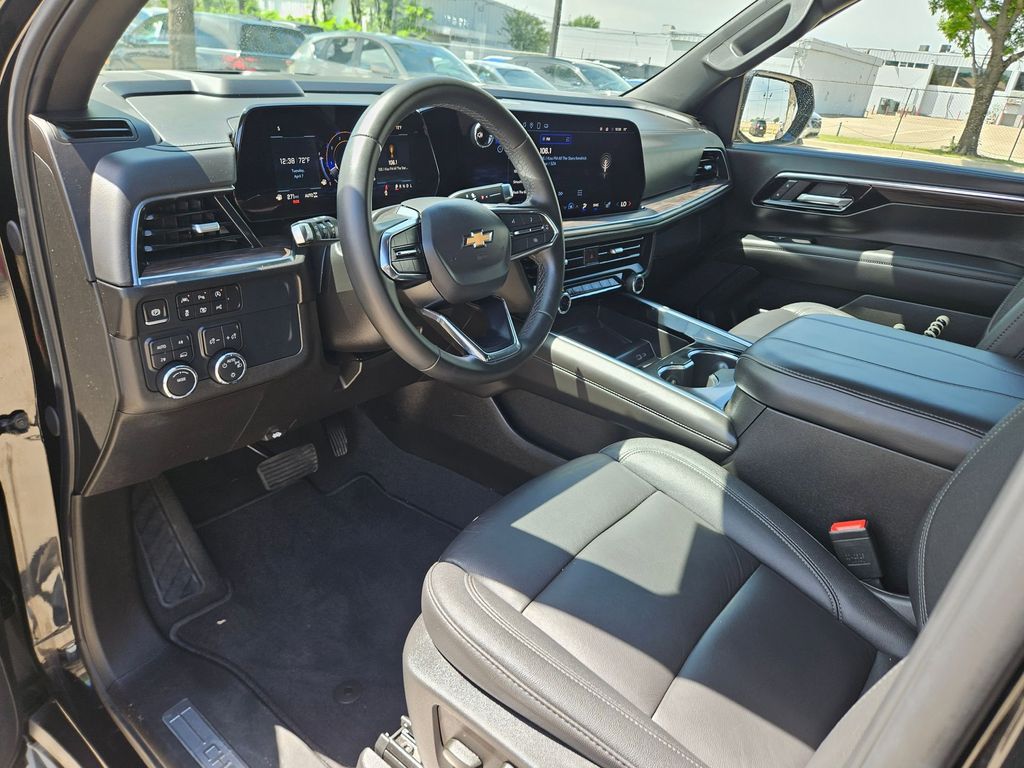 Thumbnail: 2025 Chevrolet Tahoe - 13