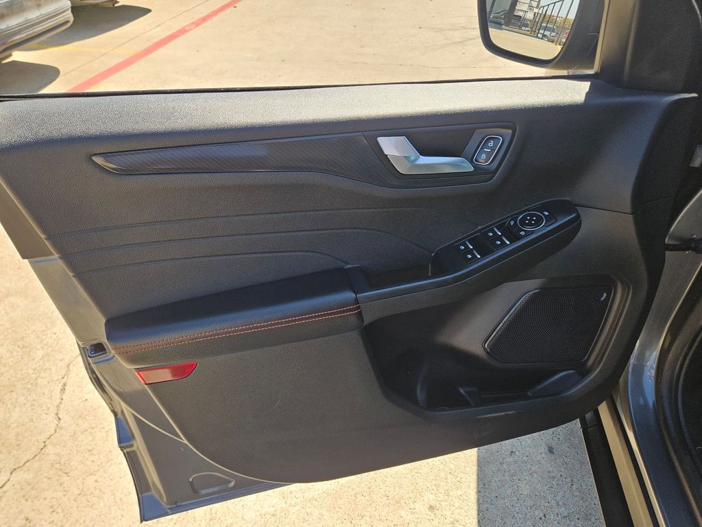 Thumbnail: 2024 Ford Escape - 14