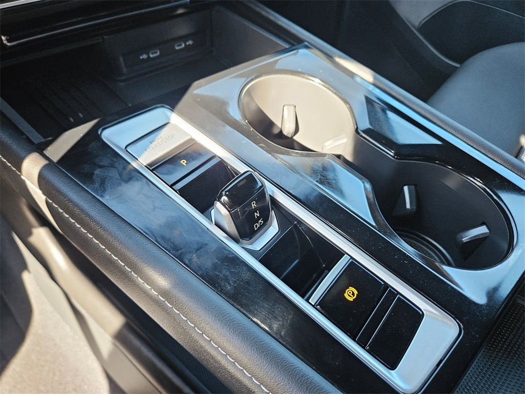 Thumbnail: 2025 Volkswagen Atlas - 25