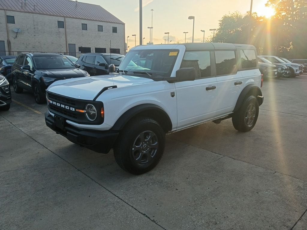 2025 Ford Bronco's photo