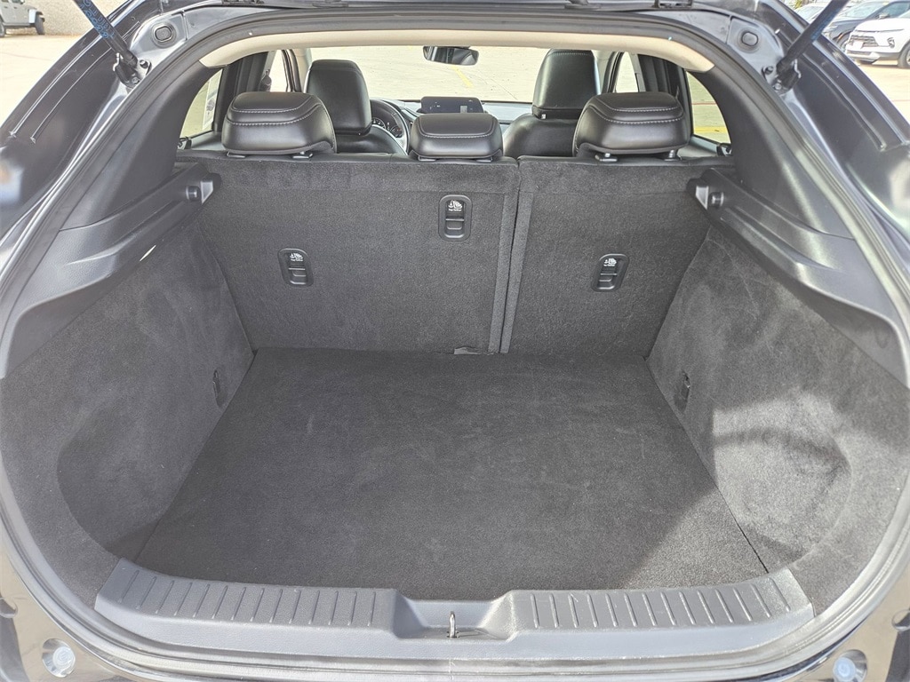 Thumbnail: 2025 Mazda CX-30 - 25