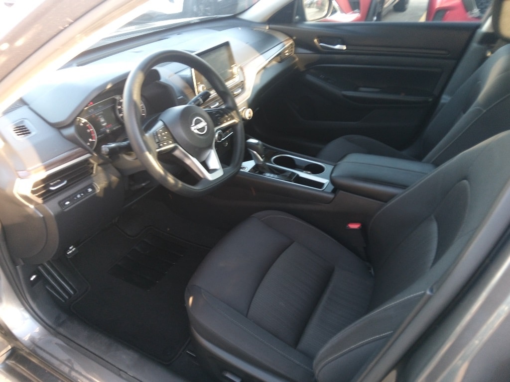 Thumbnail: 2024 Nissan Altima - 9